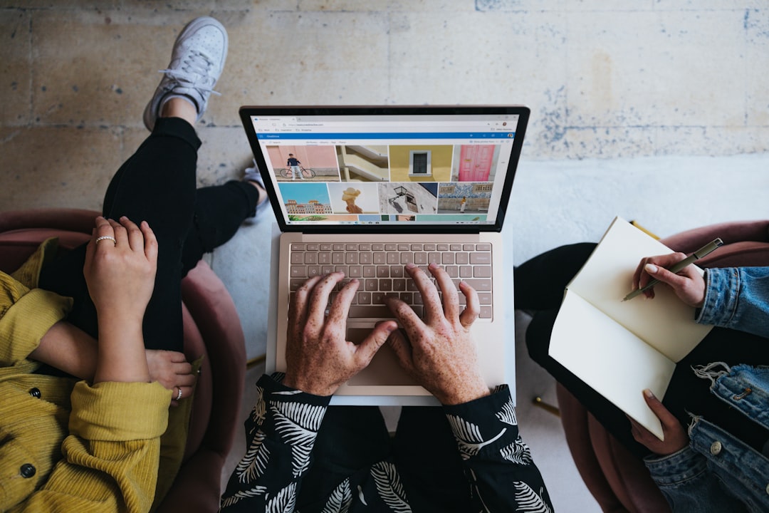 Stratégies de linking interne pour SEO 2025.
